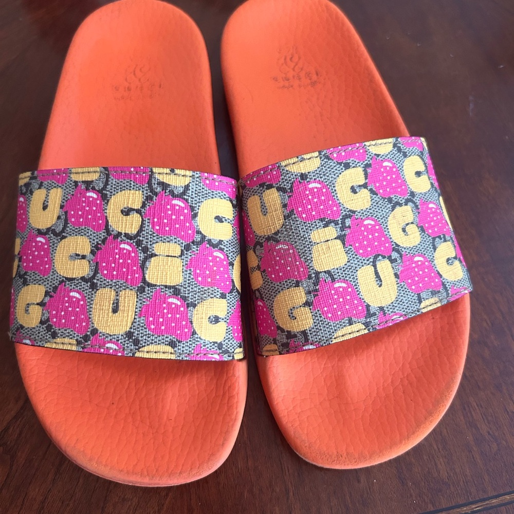 Gucci sandals for little girls